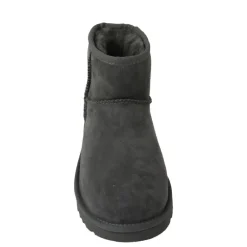 UGG enkellaarzen classic mini 2